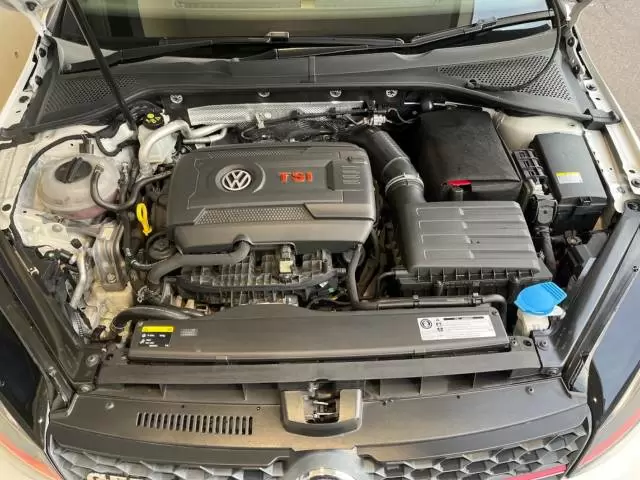 ゴルフGTIが速い理由を徹底検証！走行性能に加え気になる燃費も解説