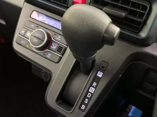 タントのハンドルロックを解除する方法はコレ!ロックされる理由と対処法