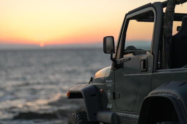 ジープ・ラングラーのこれまでの歴史｜最新モデルの売買価格は？