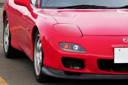 マツダ RX-7の歴史と歴代モデルの特徴｜最新の売買価格も調査