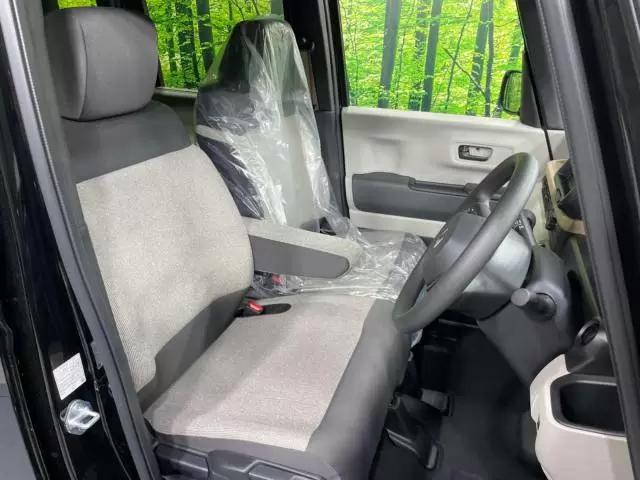 N-BOX旧型vs新型!外装や内装、燃費性能を徹底比較