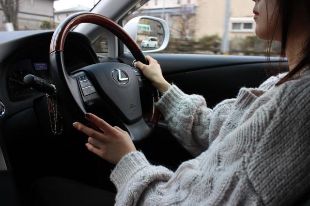 BMW iX3の実力を徹底解剖!航続距離500km超えの秘密と充電時間