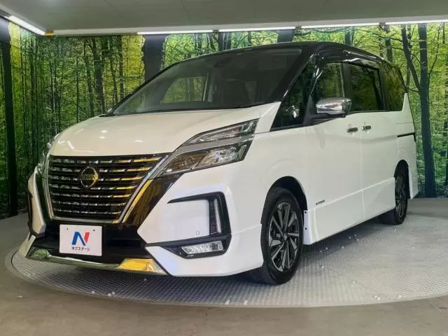 セレナの中古車が安い理由とは？価格相場や購入時の注意点も解説｜中古 
