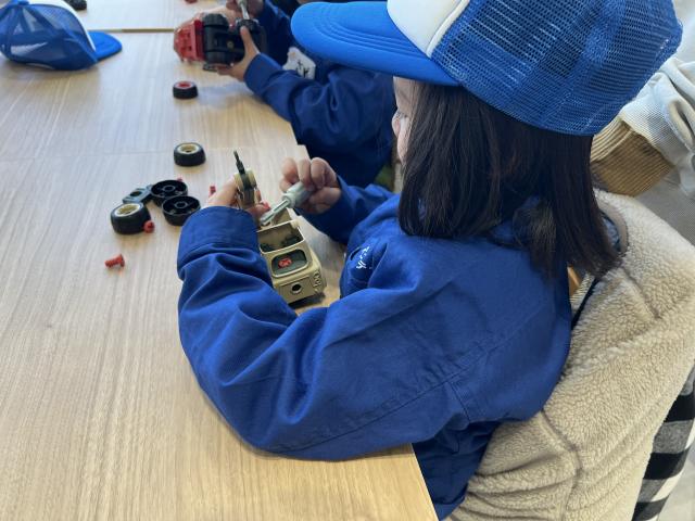 子どもたちがお仕事体験!ネクステージ福山神辺店でキッズメカニックを開催