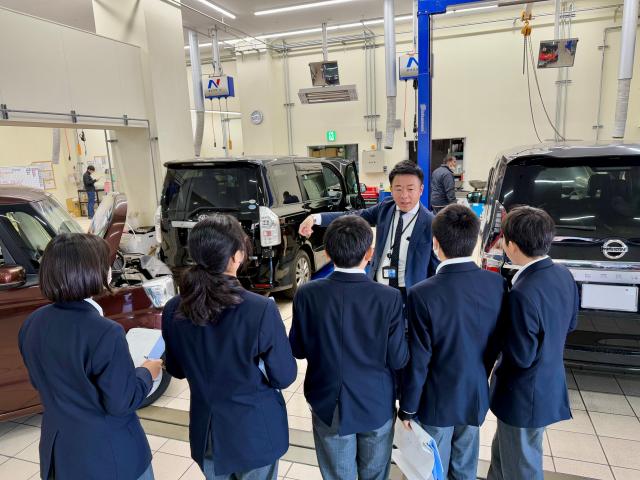 ネクステージ大高店で名古屋市立大高中学校の生徒が職場見学を実施!