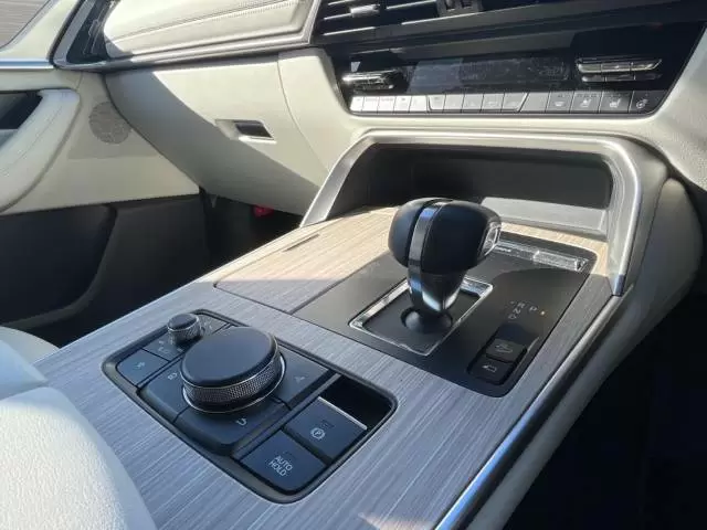 「CX-60」に乗ってみるとマツダの本気度が分かる！新世代SUVと呼ばれるには理由があった！