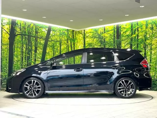 プリウスαのグレード構成やグレードが不明な車の調べ方を解説！