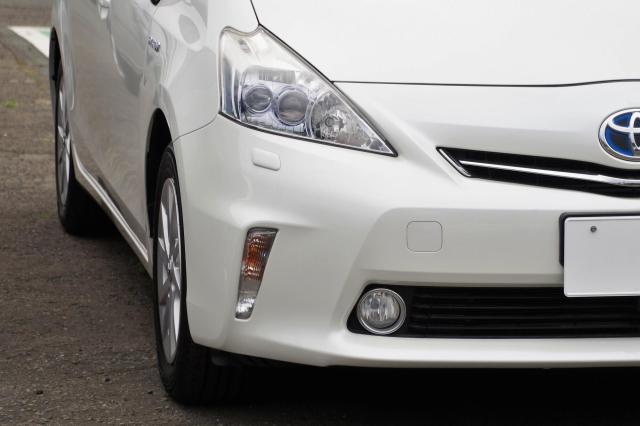 プリウスαのグレード構成やグレードが不明な車の調べ方を解説！
