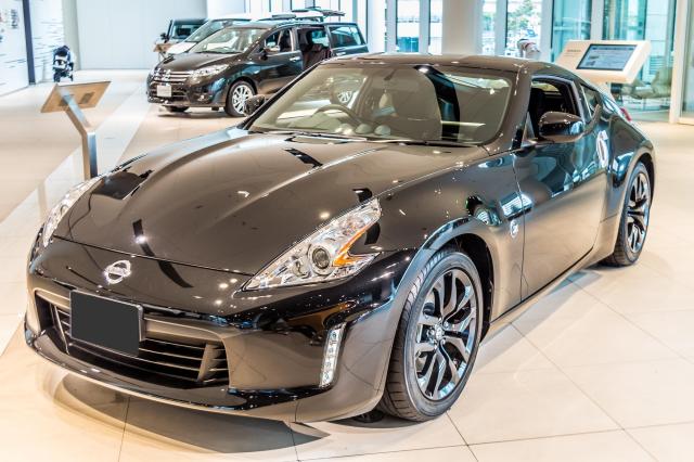 500万円クラスの車を買う年収の目安は?国産・輸入車と家族構成別車種も