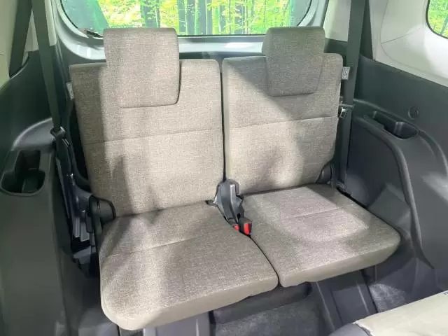 シエンタの2列目シートを徹底解説!各種機能や快適性を確認しよう