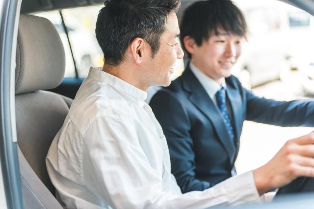 日産に6人乗りの車種はある?他メーカーの6人乗りモデルや選び方のコツ