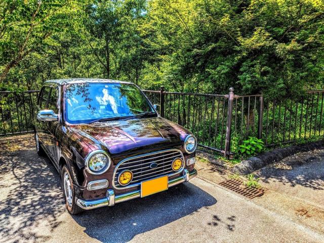 ミラジーノの魅力とは?歴代モデルや中古車相場を詳しくチェック