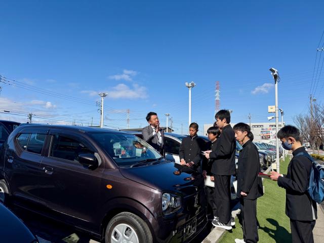 東海市立富木島中学校での出張授業、ネクステージ大高店での訪問学習の受け入れを行いました