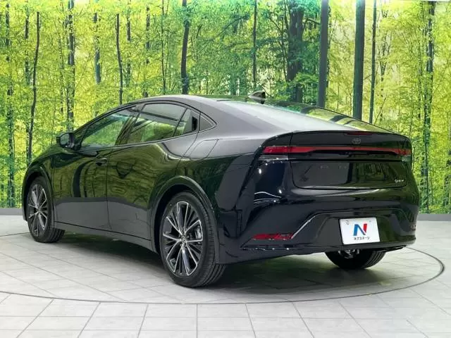 新型プリウスのグレードの違いは？装備と機能で選ぶ最適なグレード