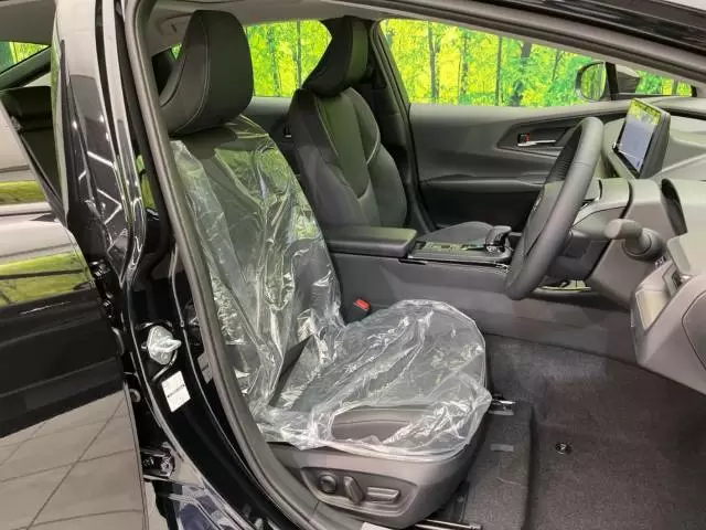 新型プリウスのグレードの違いは？装備と機能で選ぶ最適なグレード