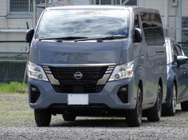 ハイエースバンは何人乗り？普通免許で運転可能なモデルやできないモデルを理解しよう