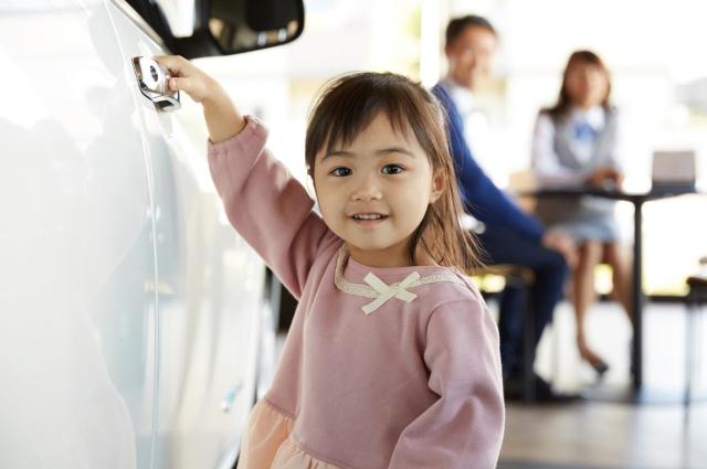 カローラフィールダーの魅力徹底解剖!人気グレードと中古車価格相場を公開