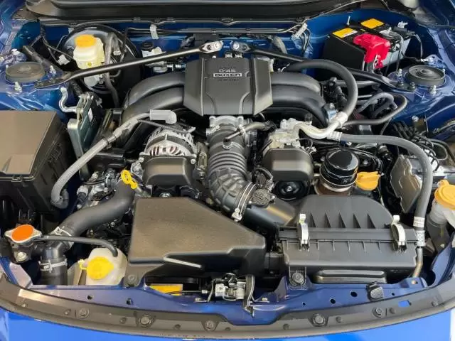 BRZのFA24型エンジン