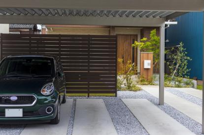 車を買い替える際も車庫証明は必要！取得の流れや必要書類を解説！