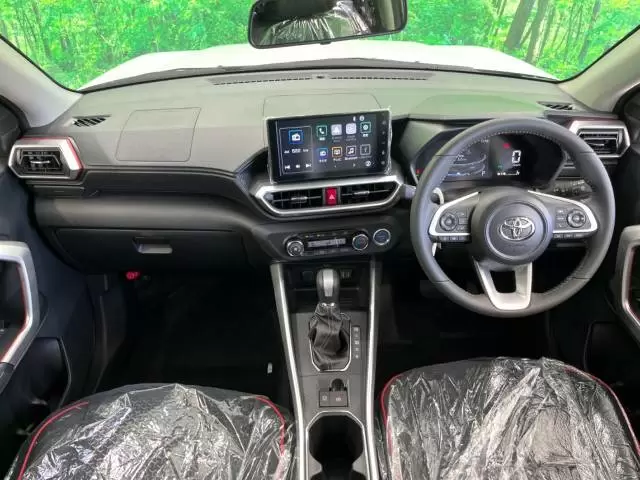 2025年式ライズの運転席