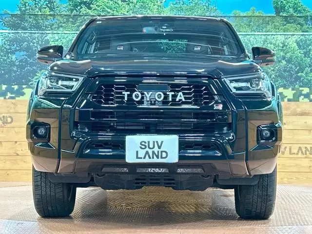 ハイラックスに待望のGR SPORTが誕生！Zグレードとの比較まとめ