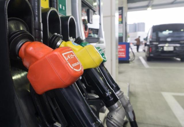 ラシーンの魅力を徹底解説!モデル別の特徴や中古車価格相場も