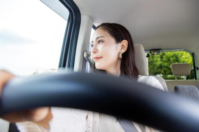 ロードスターRFの歴史と進化を徹底解説!魅力と中古車相場も