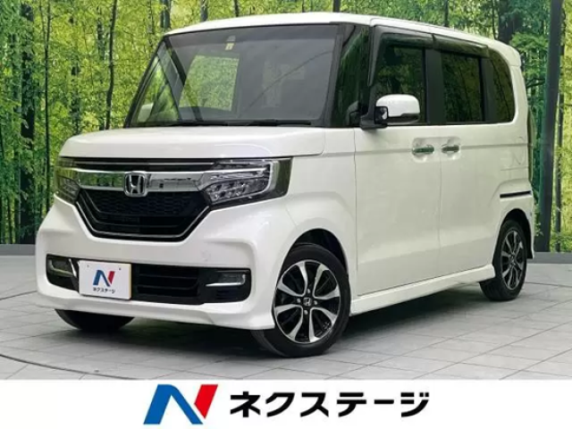 2018年式のN-BOXカスタム