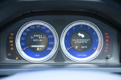 エンジンオイルランプが点灯・点滅している場合の対処法とは？ 