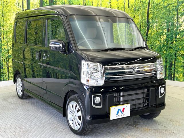 スズキ エブリイワゴンPZターボスペシャルのフロントビュー