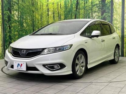 ジェイド（ホンダ）中古車完全攻略｜RSとハイブリッドの違いから価格相場まで