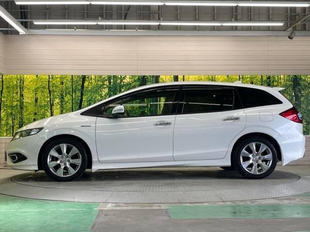 ジェイド（ホンダ）中古車完全攻略｜RSとハイブリッドの違いから価格相場まで