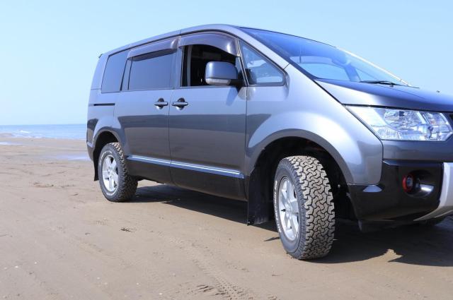 デリカD:5購入ガイド:4つのグレード比較と中古車相場からみる賢い選び方