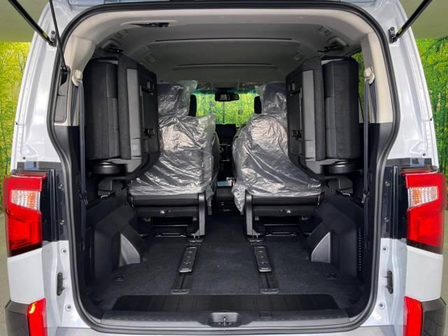 デリカD:5購入ガイド:4つのグレード比較と中古車相場からみる賢い選び方