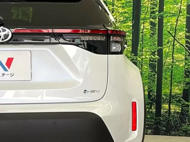 ヤリスクロスの車種画像(リア)