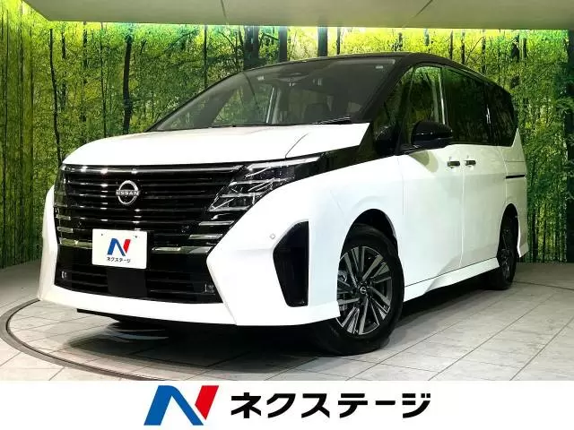 日産 セレナの車両画像