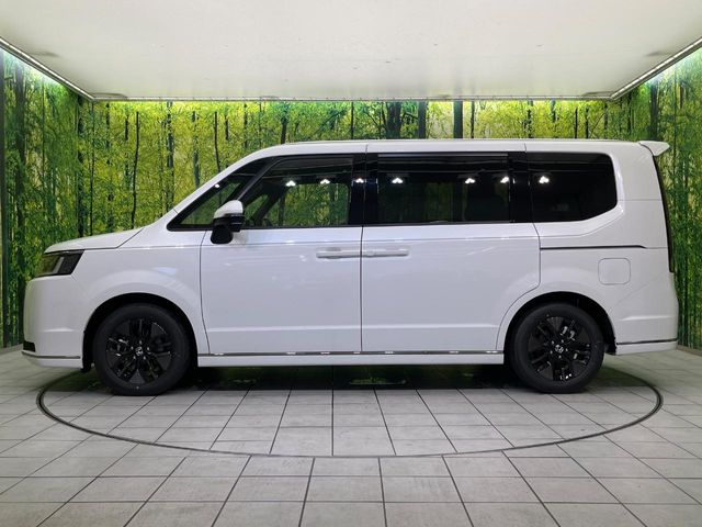 ステップワゴンのサイドビュー