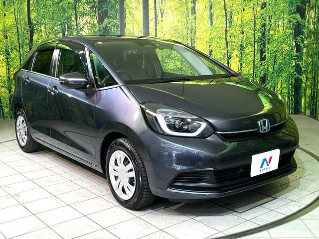 ホンダ フィット e:HEV ホームのフロントビュー
