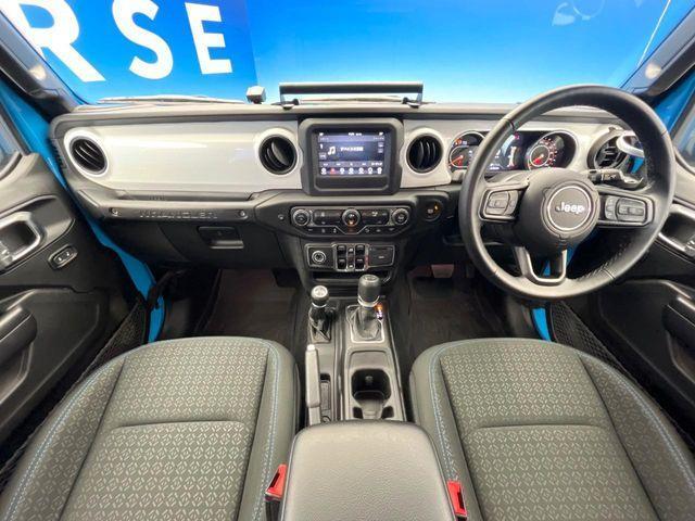 ジープ・ラングラー アンリミテッド中古車購入ガイド|4グレード徹底比較と相場分析