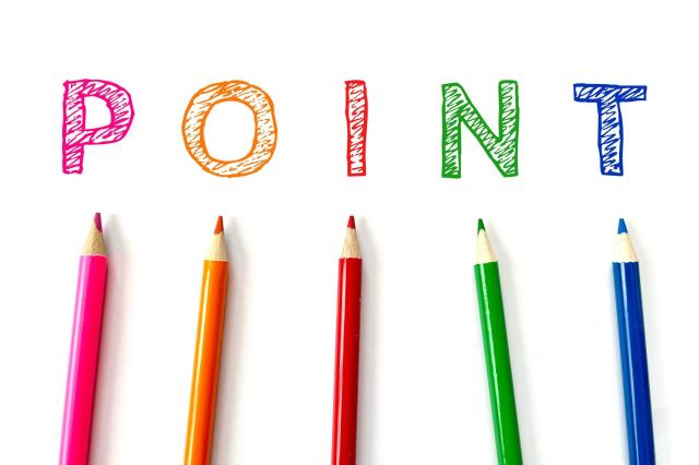 5色の色鉛筆とPOINTの文字
