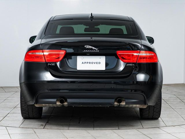 ジャガーXEの魅力は？歴史や特徴・ラインアップ・売買価格を詳しく紹介