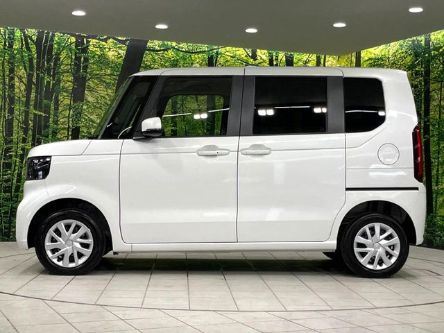 N-BOXのサイドビュー