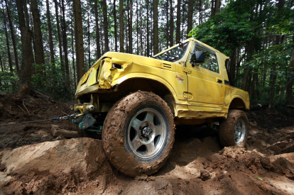 悪路に強い車の特徴とは？国産車・輸入車のおすすめ車種も紹介
