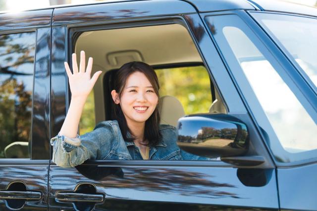 ワゴンRスティングレーの魅力とは?歴代モデルの特徴や進化ポイント、中古車価格まで