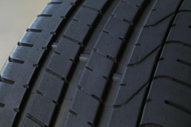 タイヤのスリップサイン