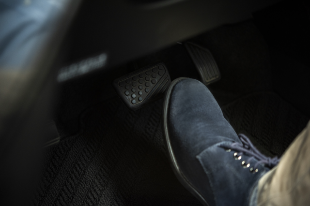 ブレーキが効かなくなったらどうすればいい?原因や対処法、予防策を解説