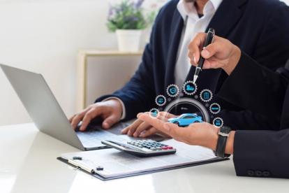 【完全ガイド】初めての車 無料査定｜流れ・必要書類・高く売るコツを徹底解説