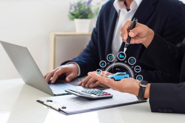 【完全ガイド】初めての車 無料査定｜流れ・必要書類・高く売るコツを徹底解説