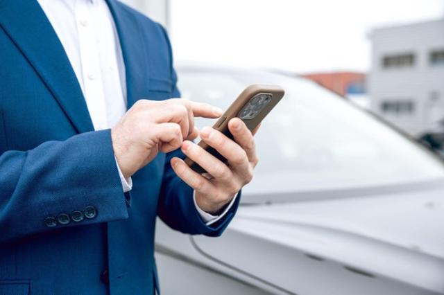 車査定シミュレーションの活用方法と高く売るコツ｜相場チェックから売り時の判断まで解説