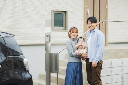 引っ越し時の車の手続きガイド！必要書類と手順、オンライン申請の可否